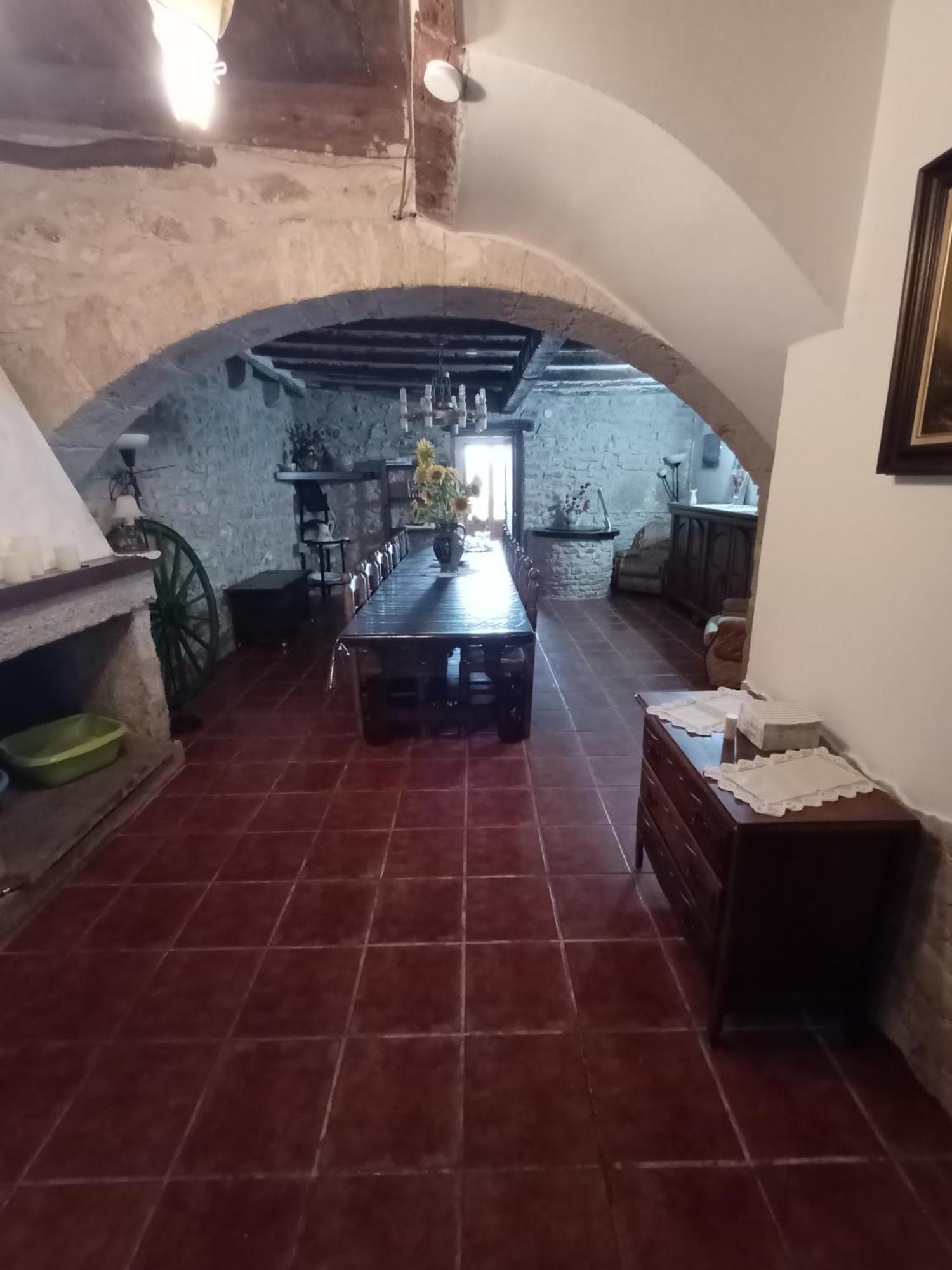 Tranquil And Spacious Townhouse In Historical And Picturesque Cervera Del Maestre エクステリア 写真
